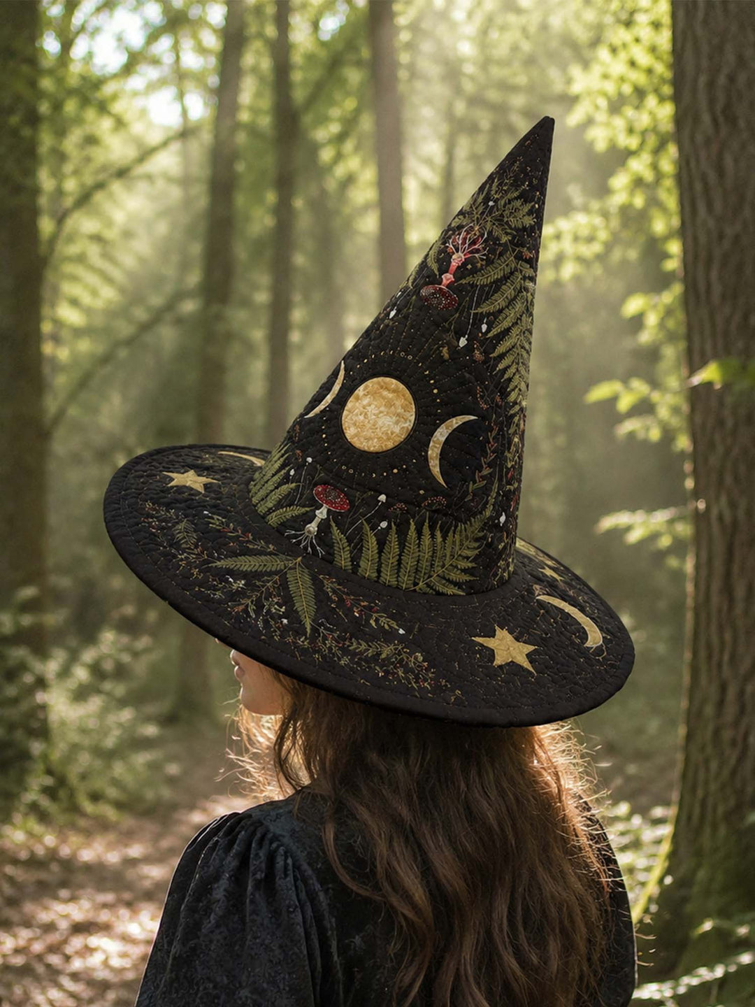 Chapeau de sorcière matelassé fait main – Champignons dans la forêt magique