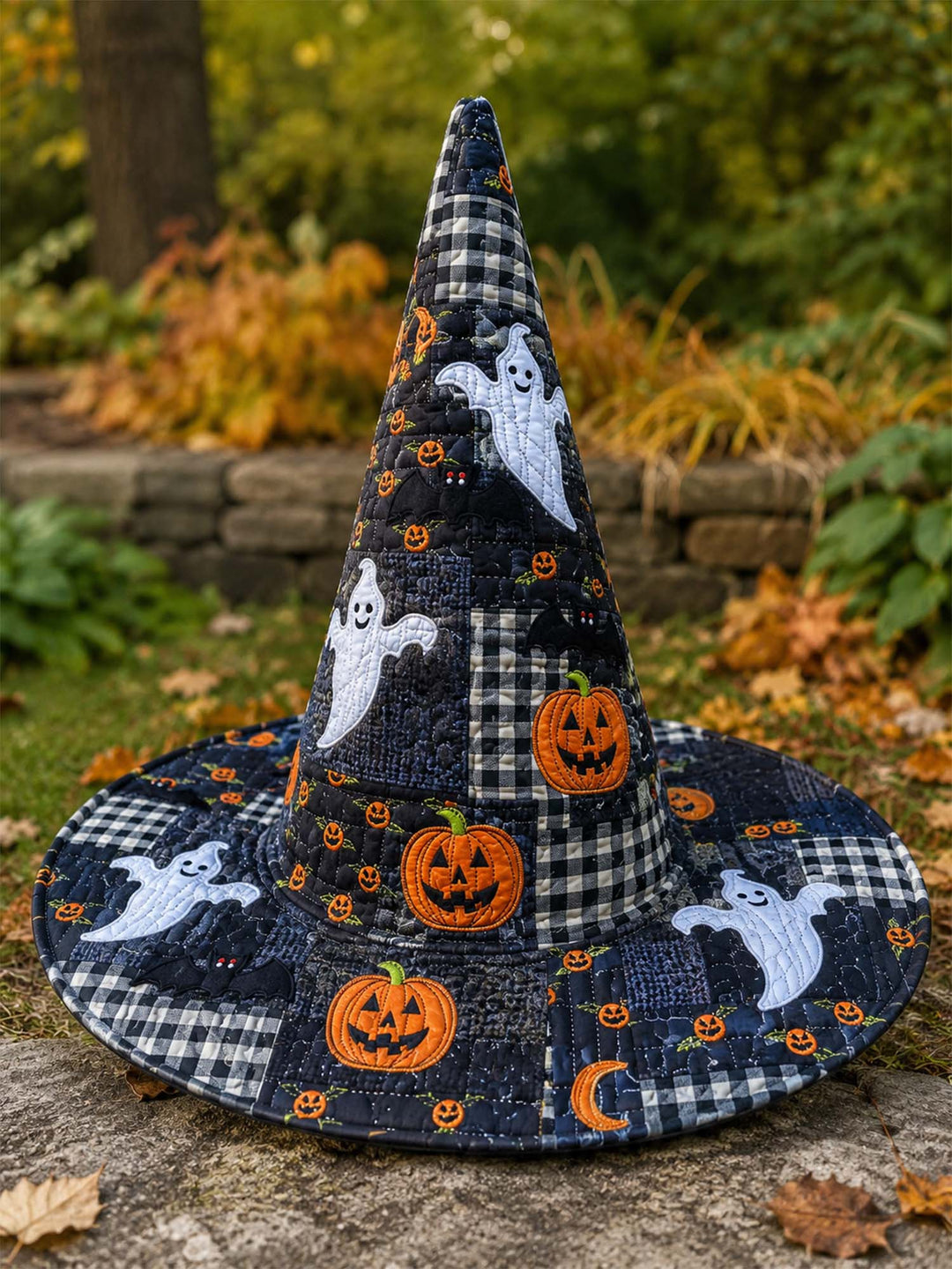 Chapeau de sorcière matelassé fait main – Fantômes d'Halloween