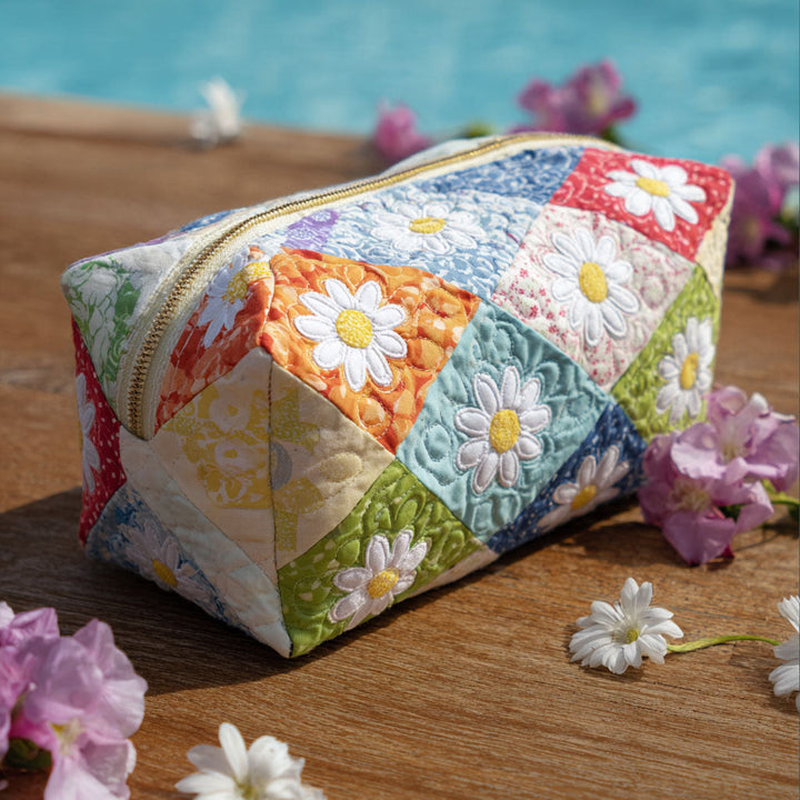 Trousse de maquillage matelassée avec motif floral NCU0PT9254