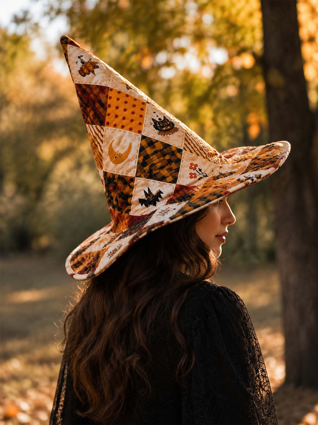 Chapeau de sorcière matelassé fait main – Patchwork Halloween nostalgique